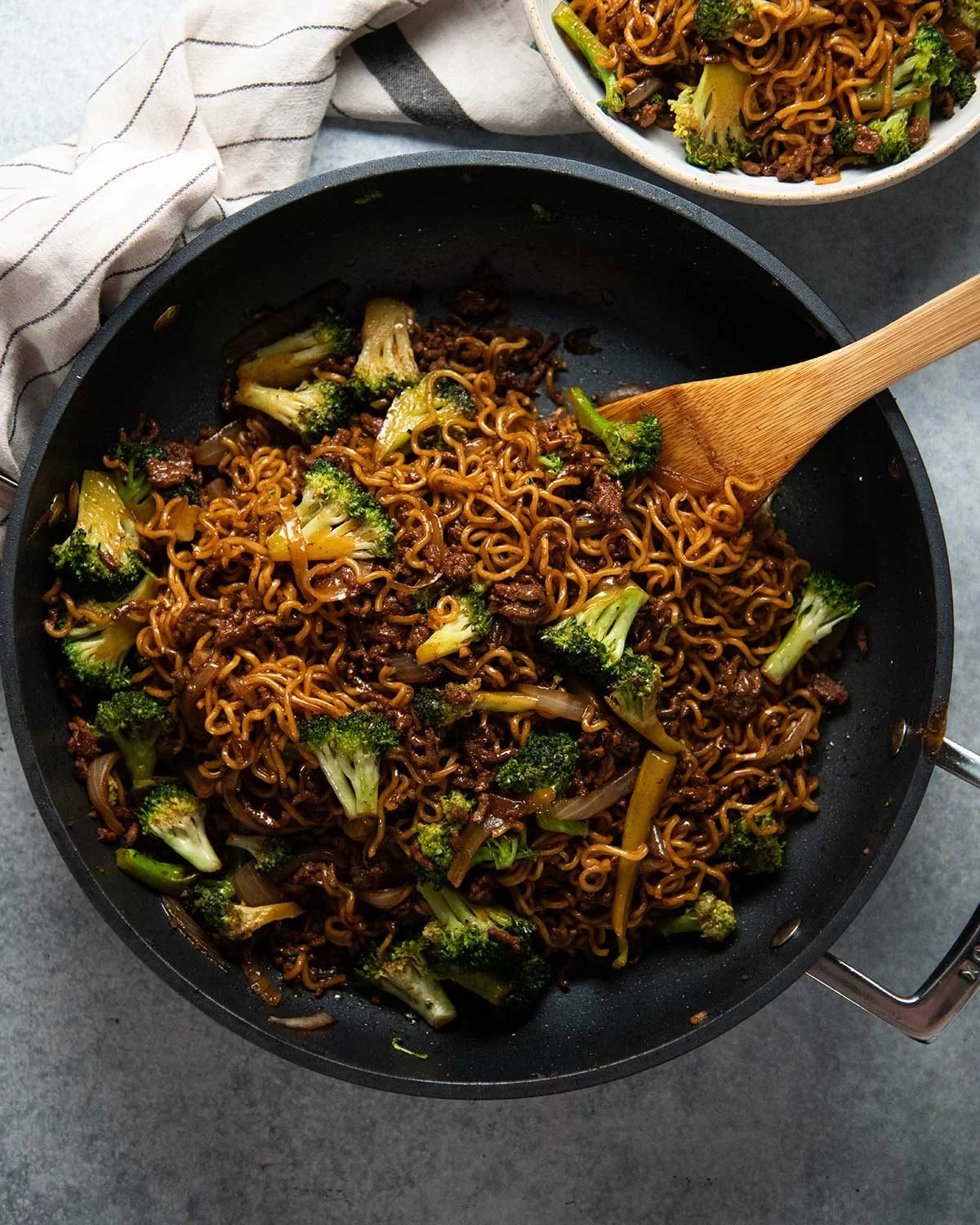 Quick and Delicious One Pan Mongolian Beef Noodles Recipe
