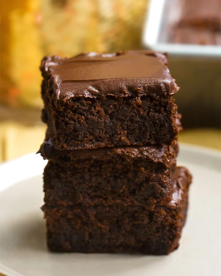 Delicious Low-Carb Brownie Recipe: Fudgy Almond Flour Delight